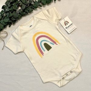 NWT Emerson and Friends Modern Rainbow Graphic Baby Bodysuit - Size 0-3M 🌈